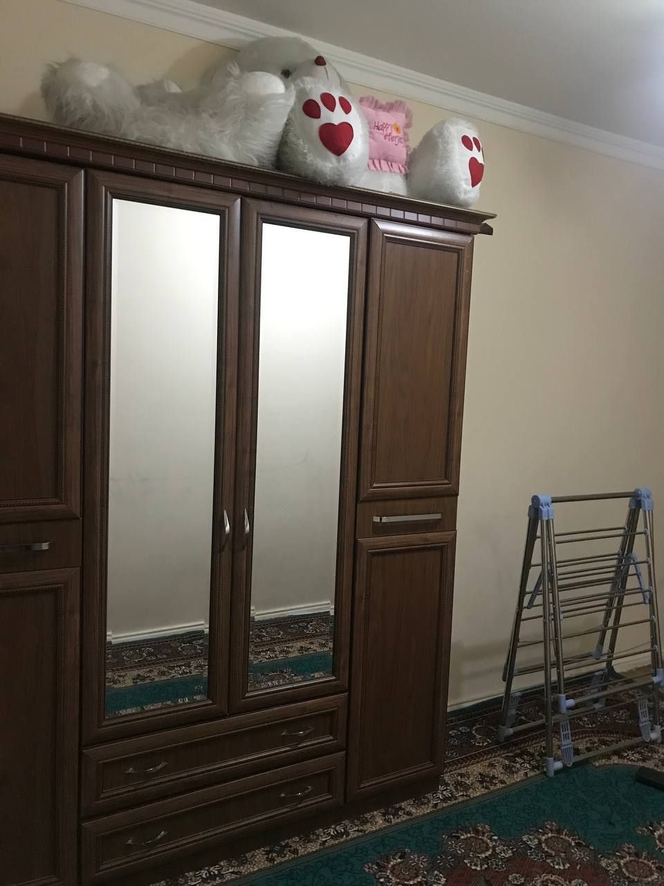 Uzoq muddatga ijaraga toza ozoda uy student qizlar va oilaga beriladi