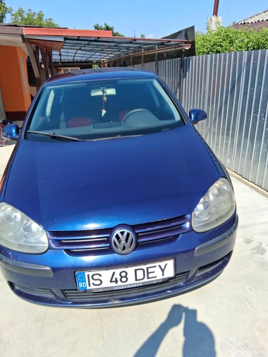 Vând golf 5 1,9 TDI