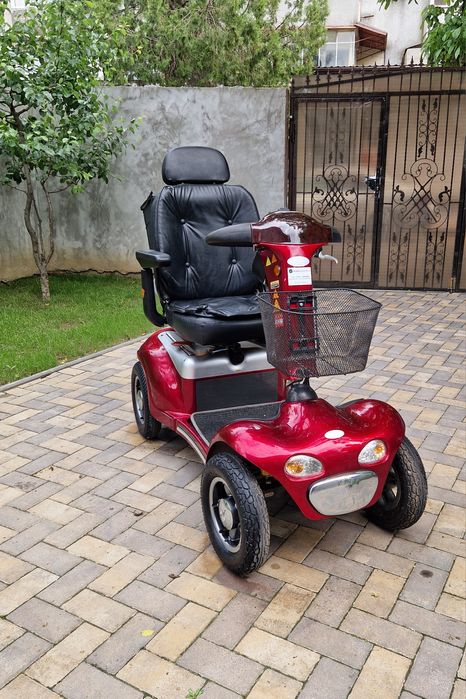 Scuter Căruț electric pentru persoane cu dizabilități