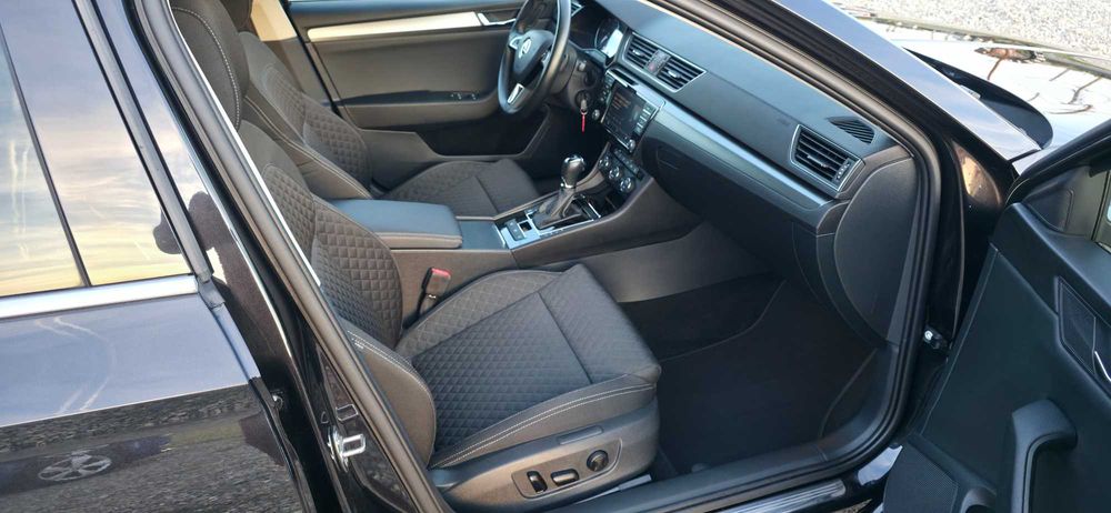 Skoda Superb 2.0 TDI 150 CP DSG