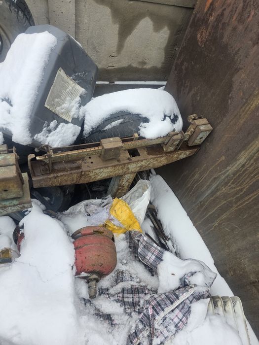 Продам весы механические 500кг. 1000кг.