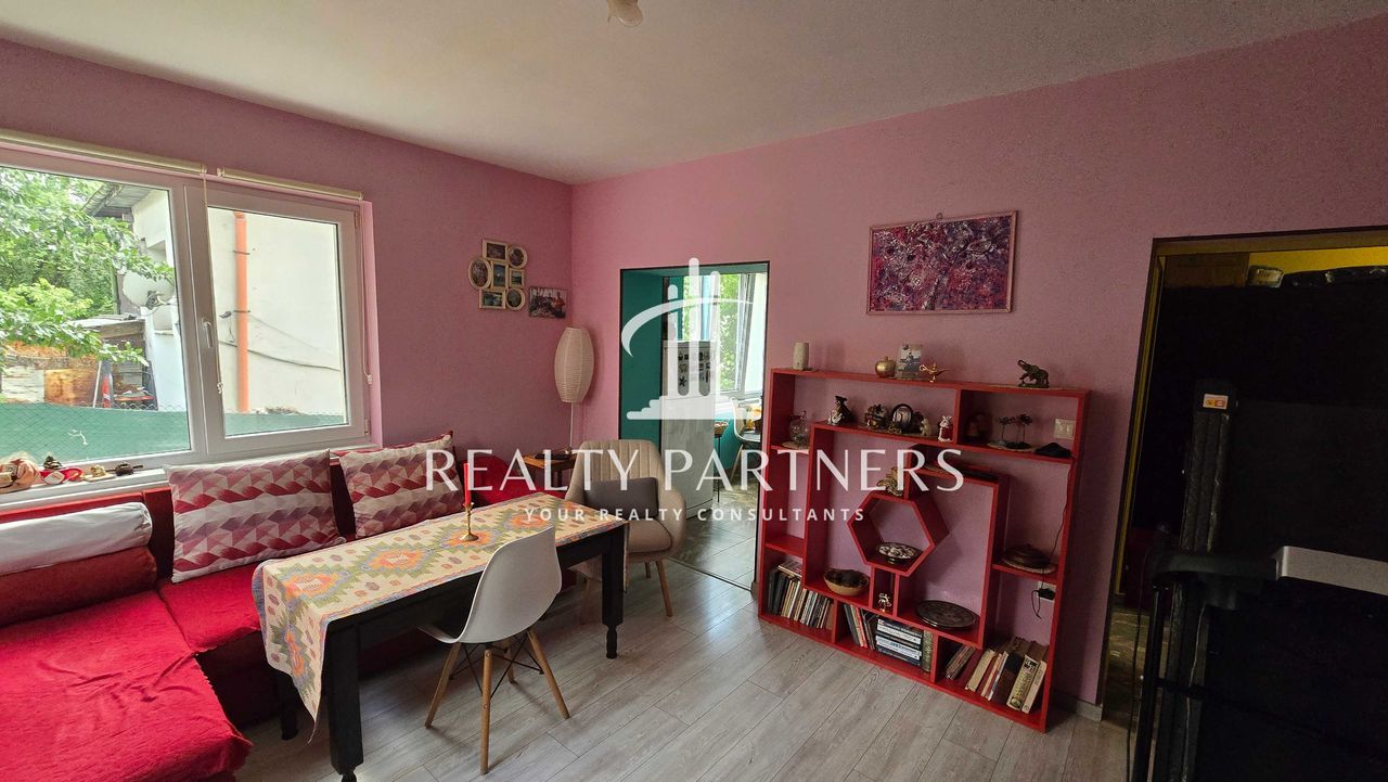 Дава се под наем Етаж от къща в Перник, Байкушева махала - 72 кв.м за 382.5 € - Снимка #11