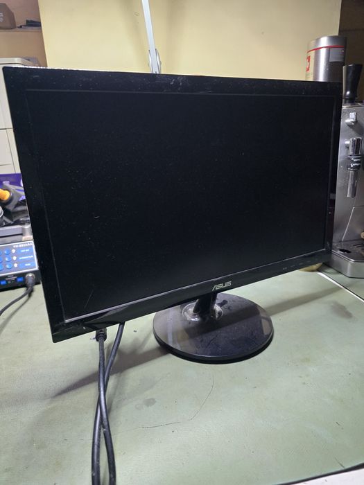 Vand monitor Asus