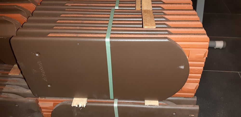 Vând țiglã ceramica tondach solzi maro inchis  nouã