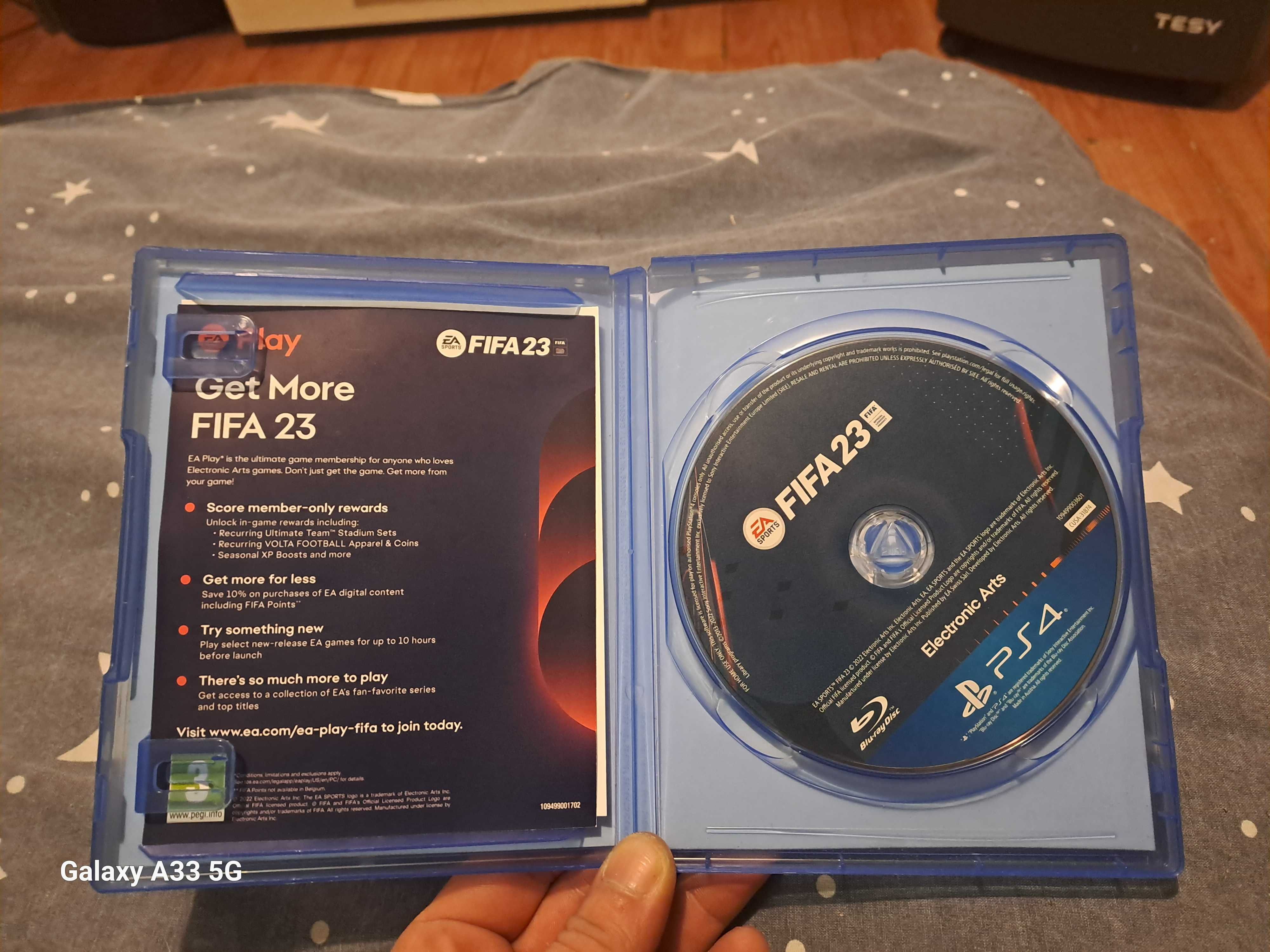 Продавам Fifa 23 за PS4