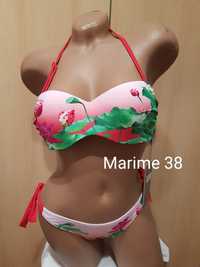 Costum de baie rosu