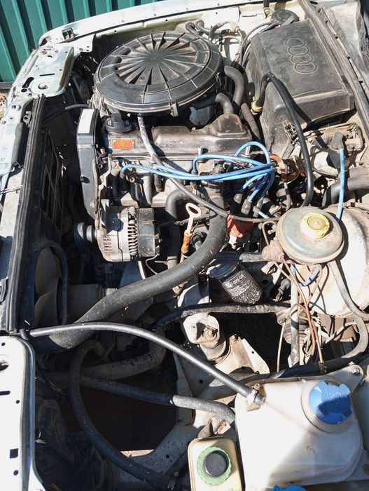 Продам Ауди 80 b4