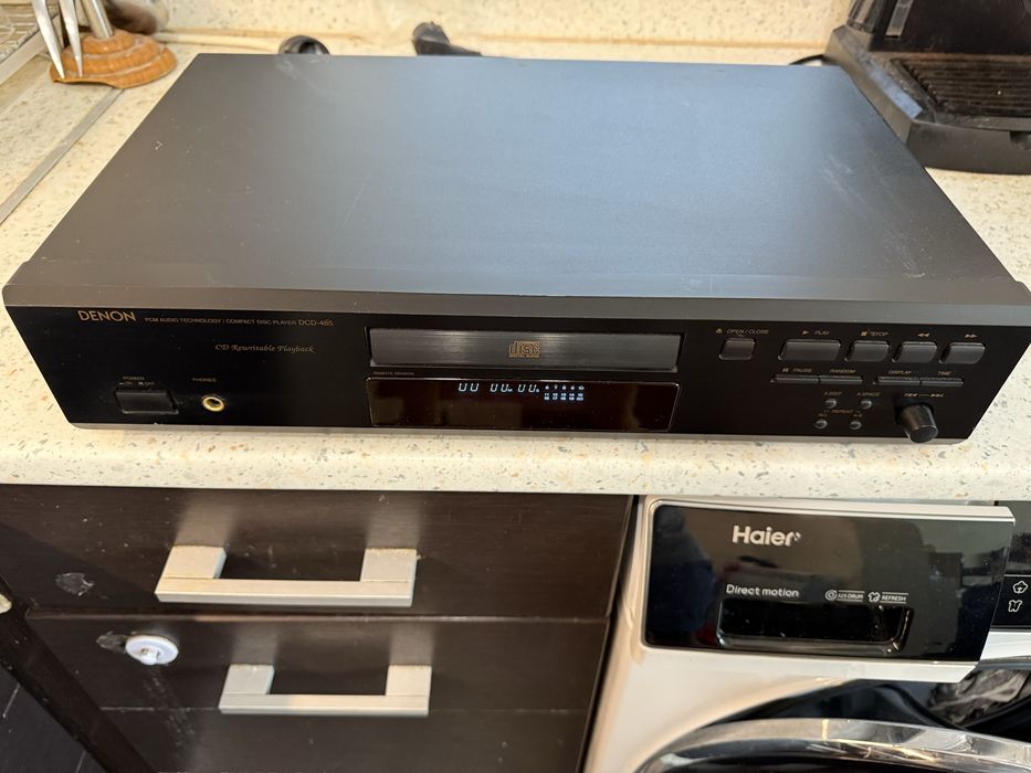 Denon DCD-485 CD player