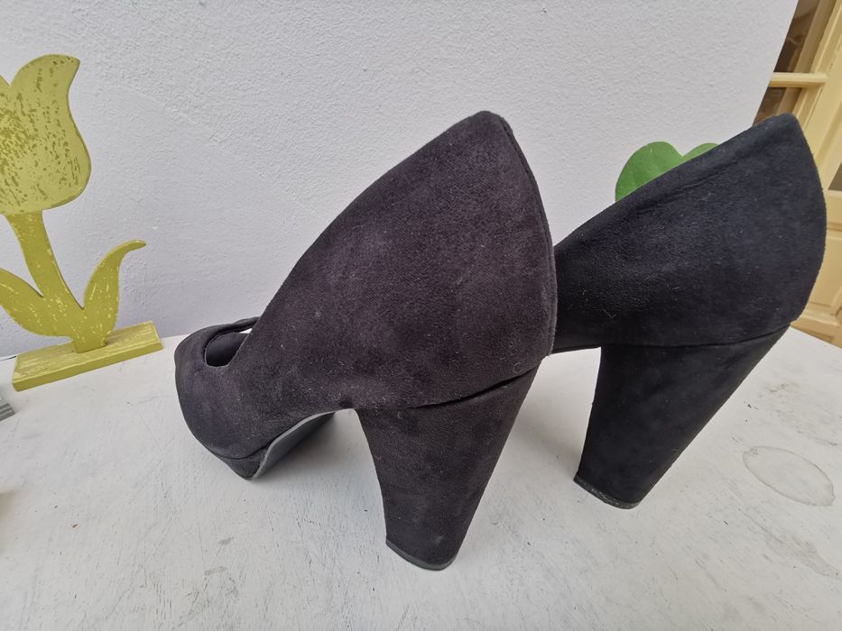 Pantofi eleganți H&M cu platformă