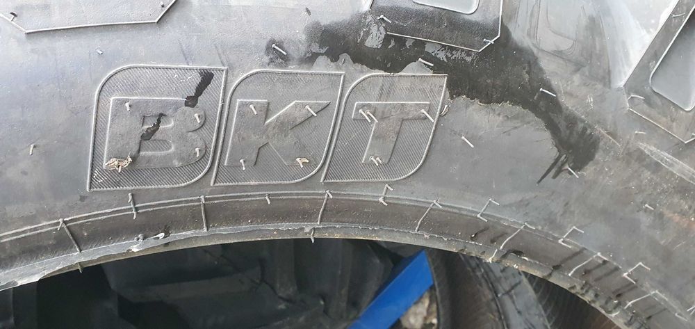 14.00-38 cauciucuri noi diagonale de la BKT 8Pr pentru u650 ZYX1