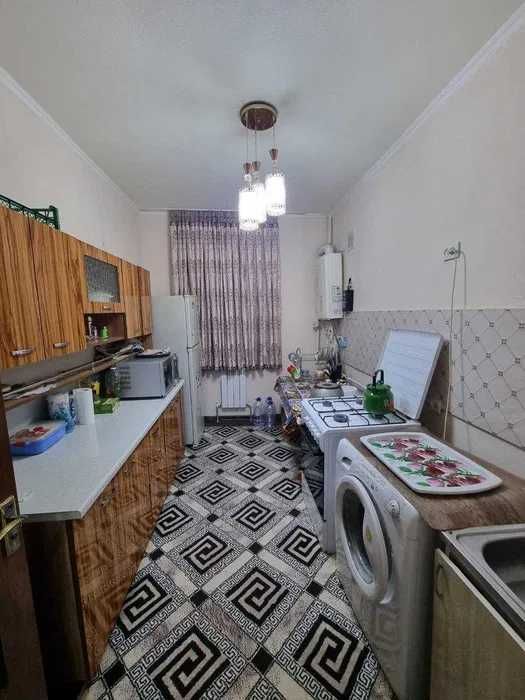3 хоналик арзон квартира сотилади