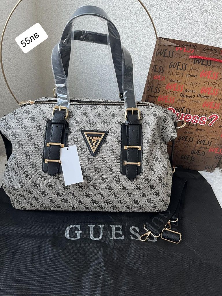 Guess различни модела в различни цветове