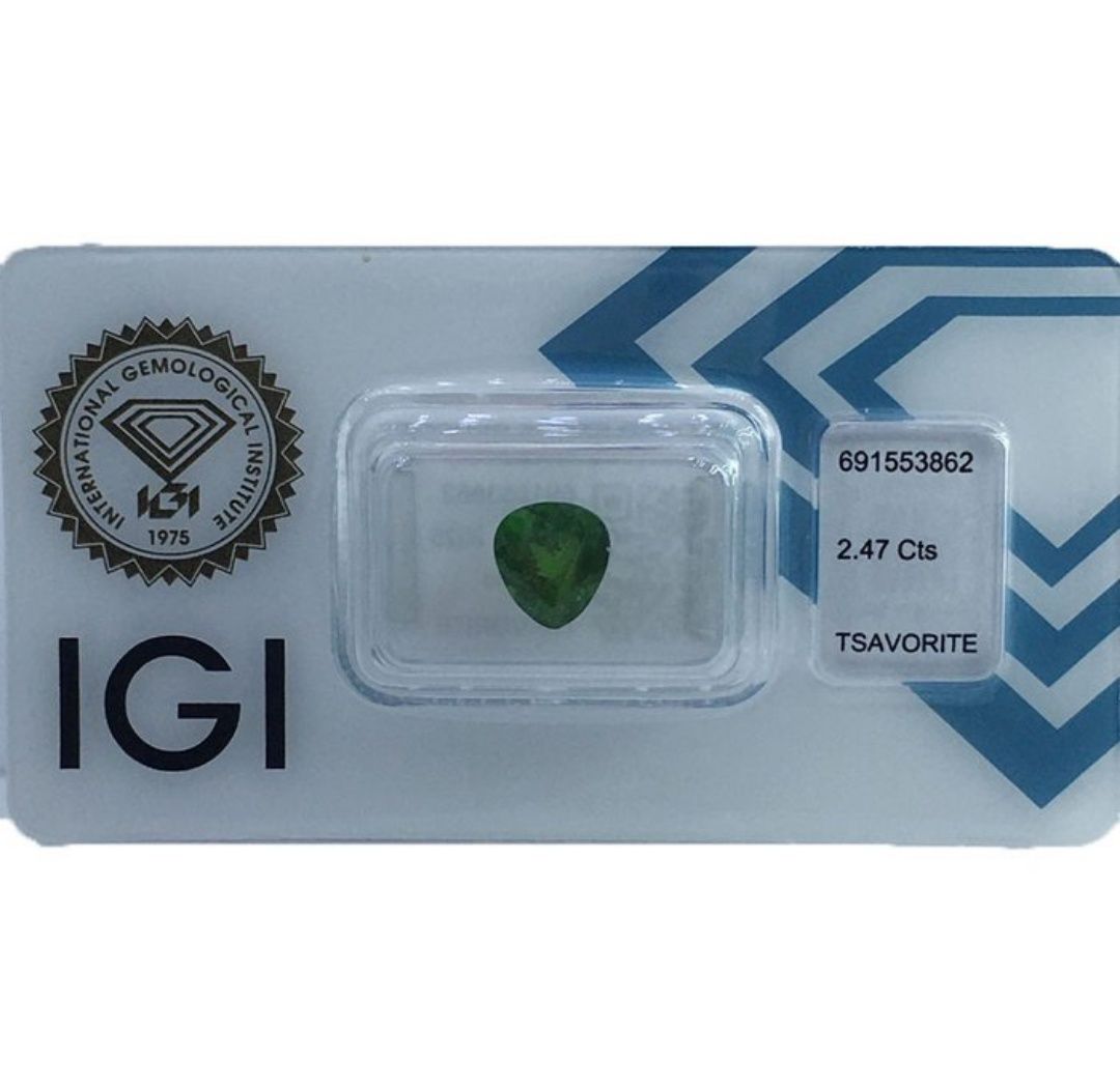 Цаворит със сертификат IGI