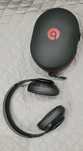 Casti Beats cu bluetooth