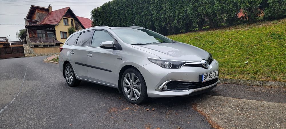 Toyota auris 1.8 hybrid 2018