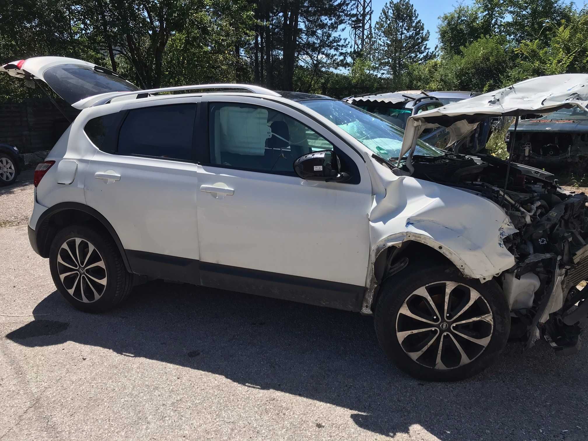 Nissan Qashqai 2.0dci 150 к.с. facelift 4x4 на части