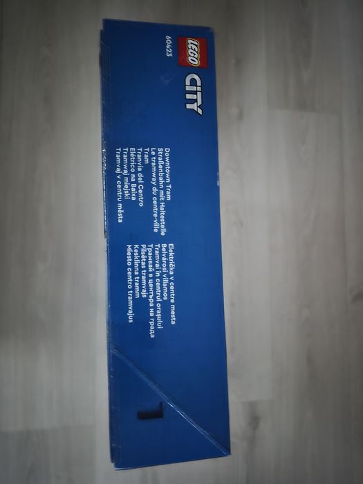 LEGO City – Stație și Tramvai în Centrul Orașului (60423) 811 piese