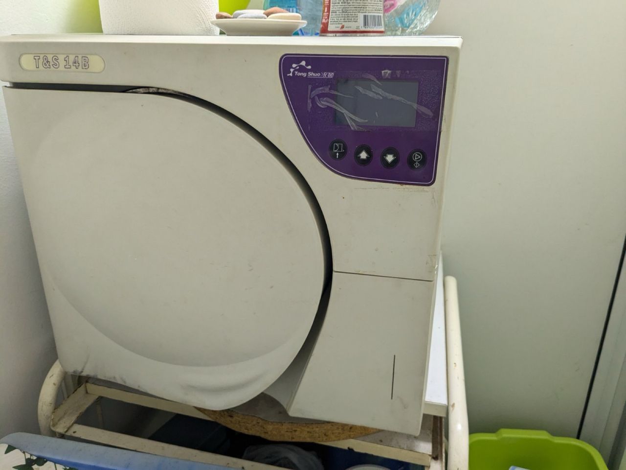 Дава се под наем Офис в Велико Търново, Център - 45 кв.м за 382.5 € - Снимка #2