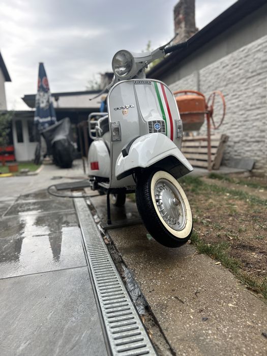 Piaggio Vespa Px80 E
