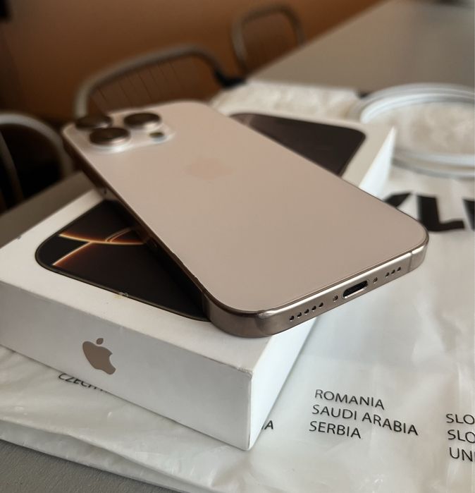 iPhone 16 Pro 256GB Desert Titanium