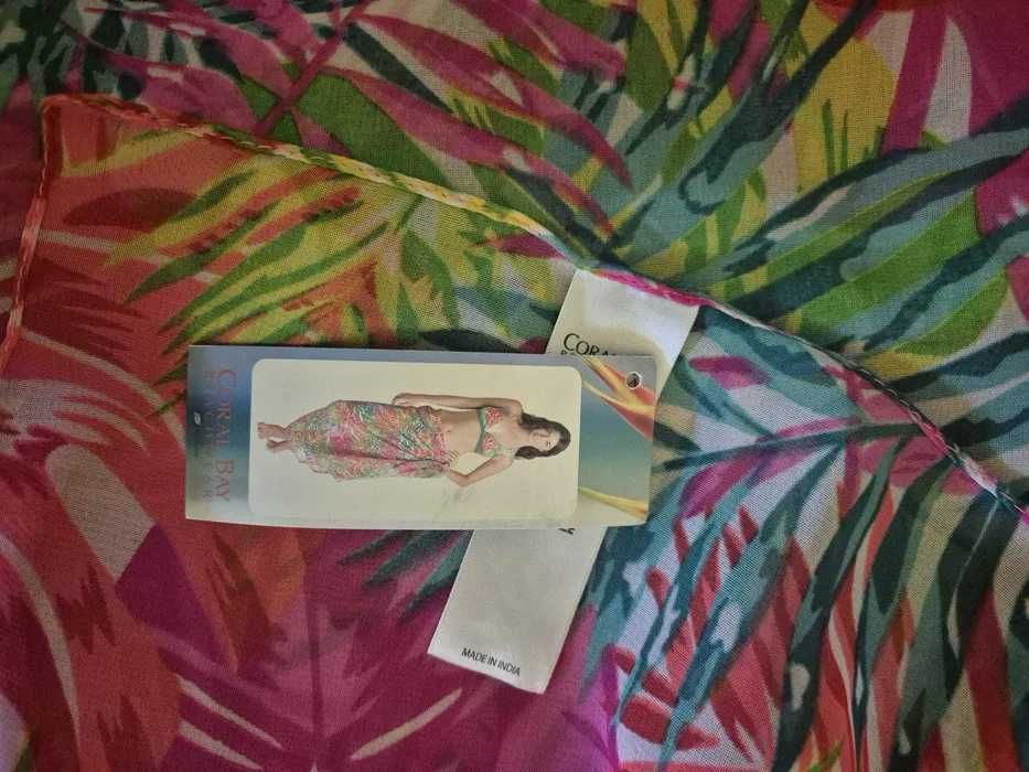 Costum de baie intreg! cu pareo asortat! Nou, cu etichetă!