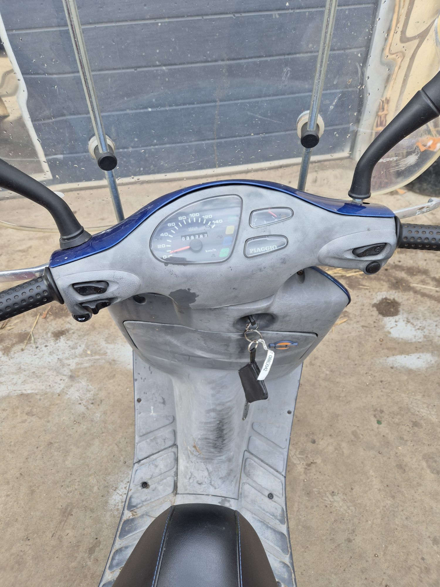 Vând scuter 125 marca Piagio