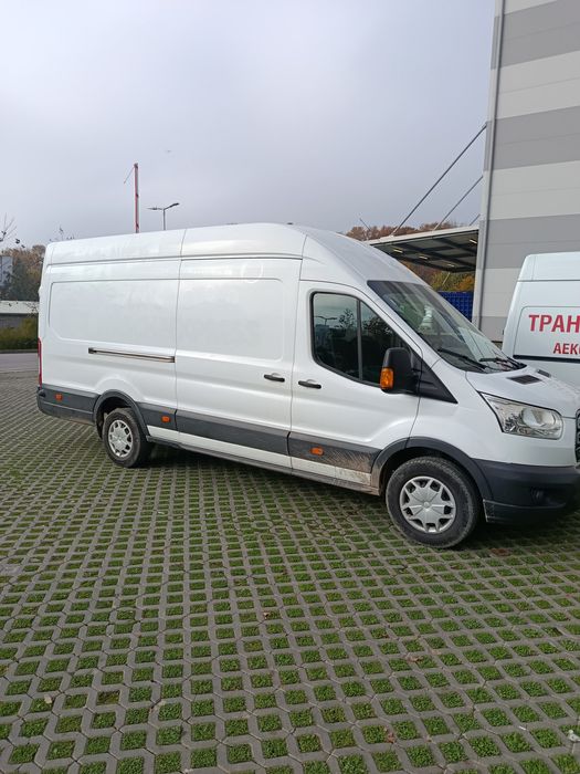 Предлагам транспортни услуги за Варна и в страната