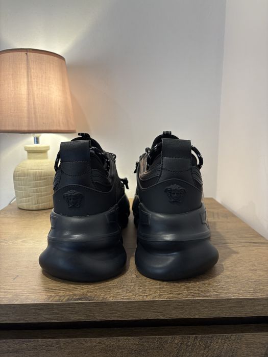 Versace Chain Reaction Black 42