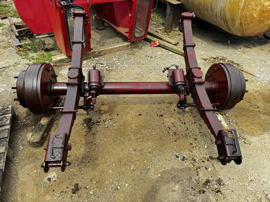 Punte / axa remorca 7,5 T . -   Roti combinator romanesc