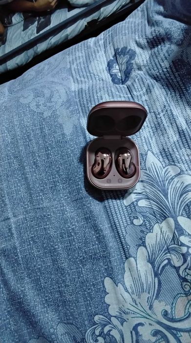 Samsung Galaxy Buds Live Original Version