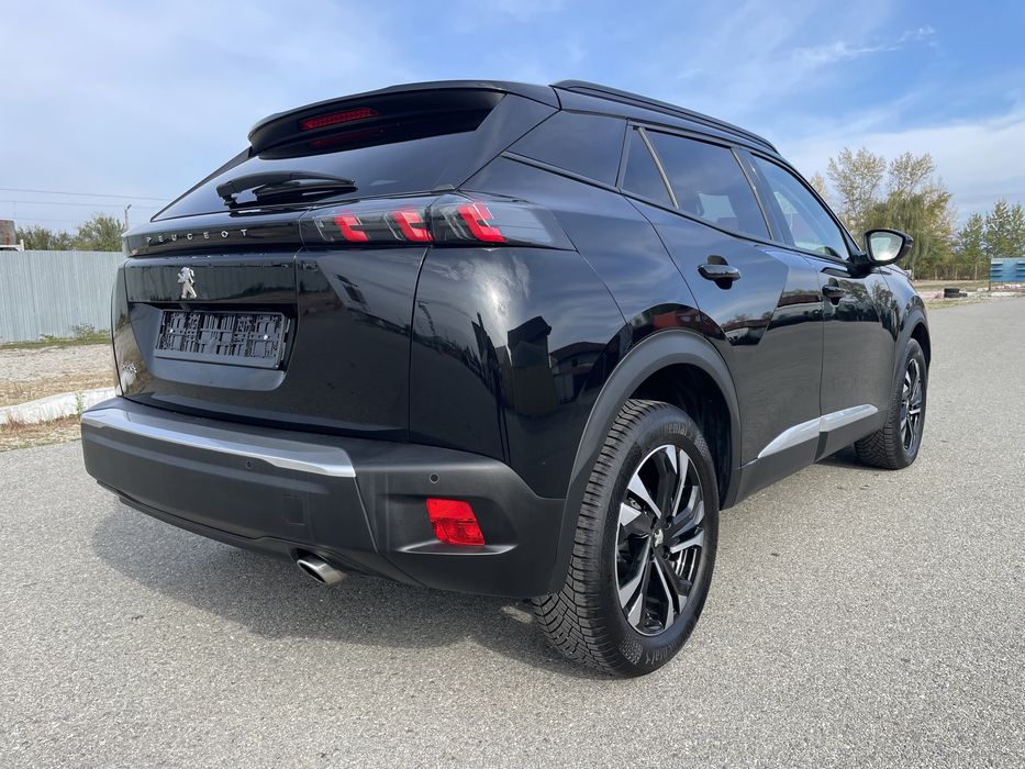 Peugeot 2008 An 2021 Allure Automat 130 cp cockpit Led Navi Camera