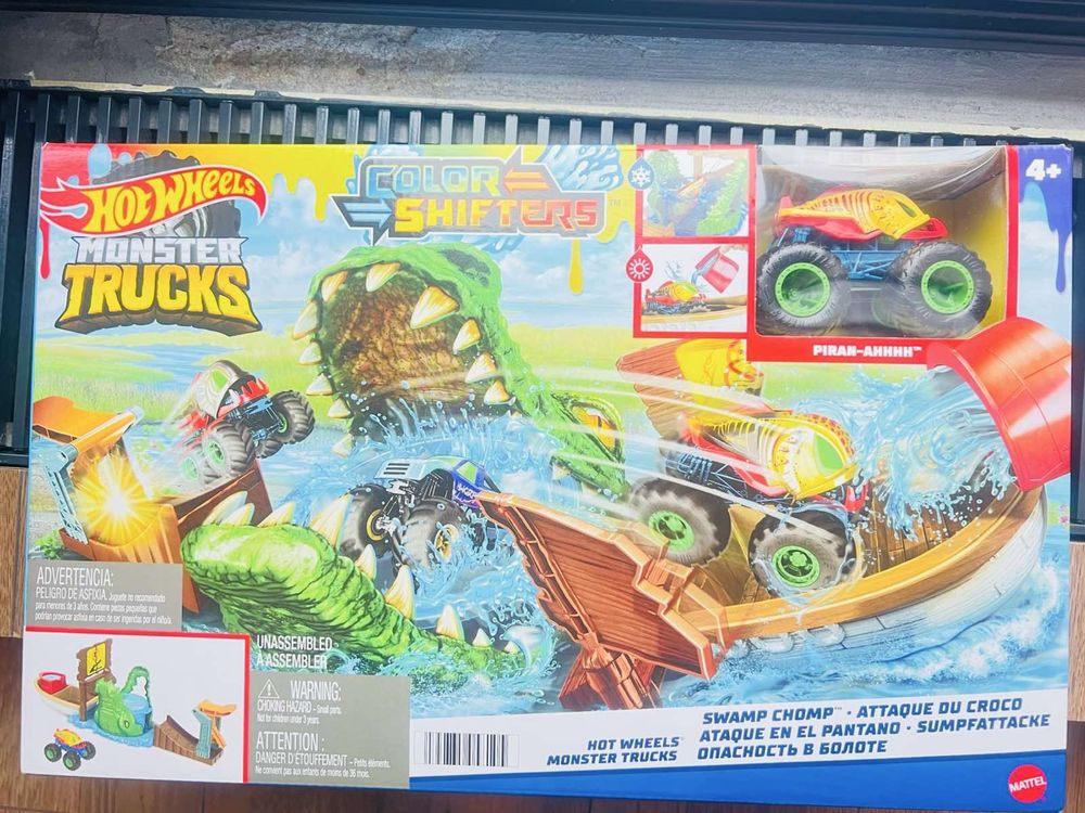 Hot Wheels, Monster Trucks и крокодил