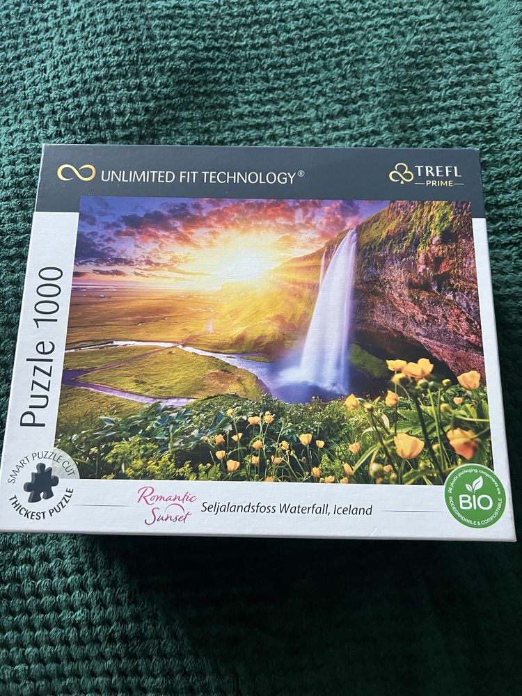 5 Puzzle uri a cate 1000/1500 de piese