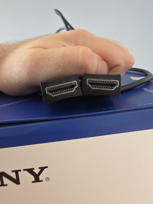 PlayStation 5 (PS5) – Отлично състояние + оригинални аксесоари

Editio