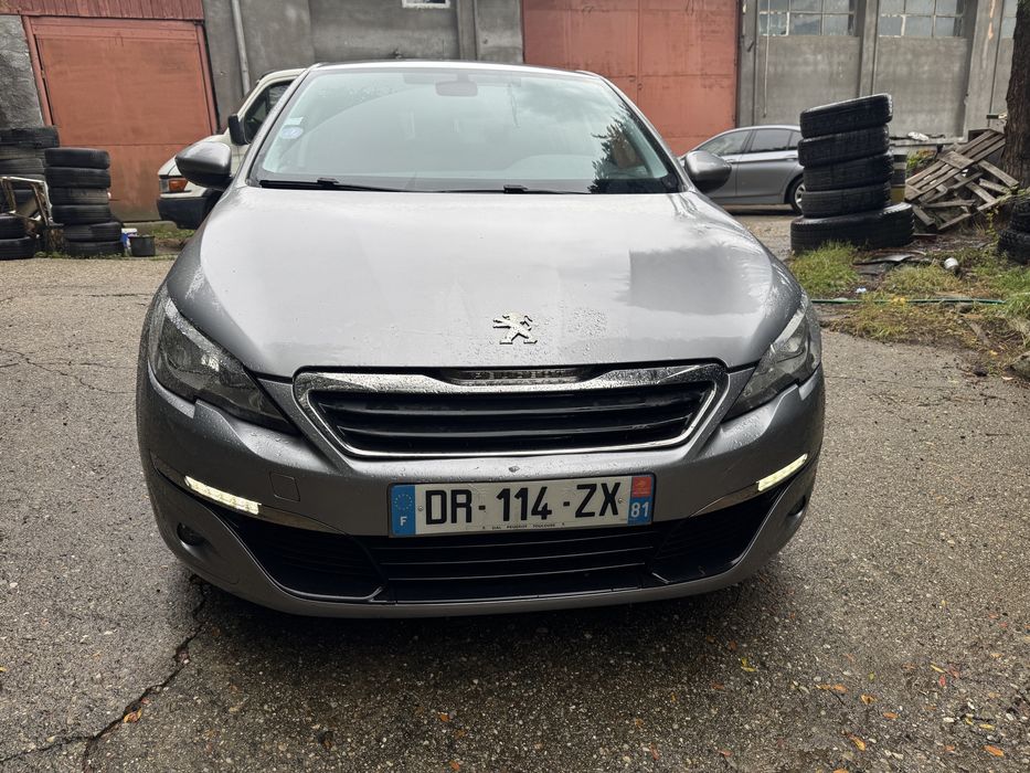 Peugeot 308 - 1.2 benzina - Euro 6 - an fabricatie 2015