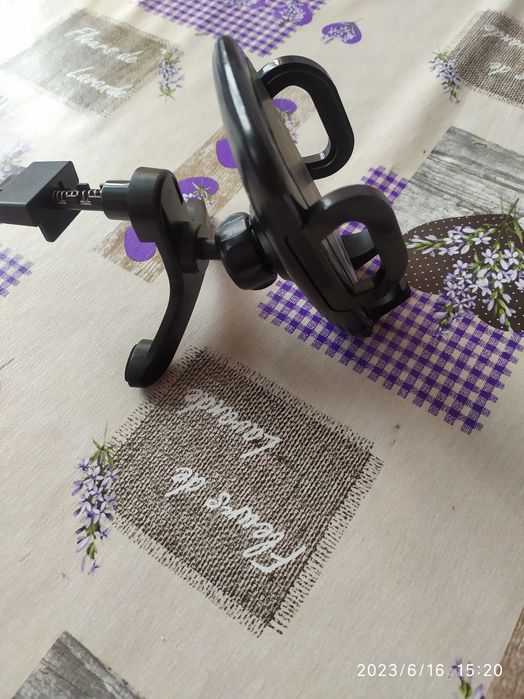 Стойка за телефон