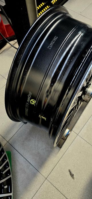 AMG  джанти 21" за Mercedes  EQC- спорт пакет