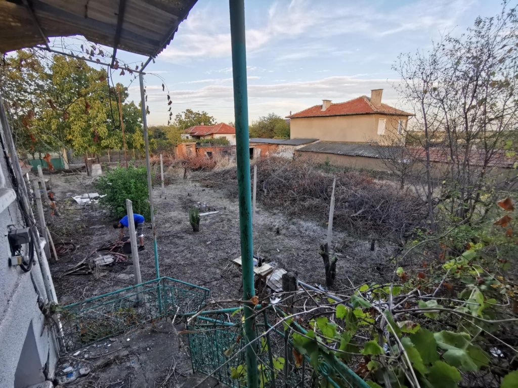 Продава се Къща в с. Тополи дол, Област Пазарджик - 90 кв.м за 284 €/кв.м - Снимка #9