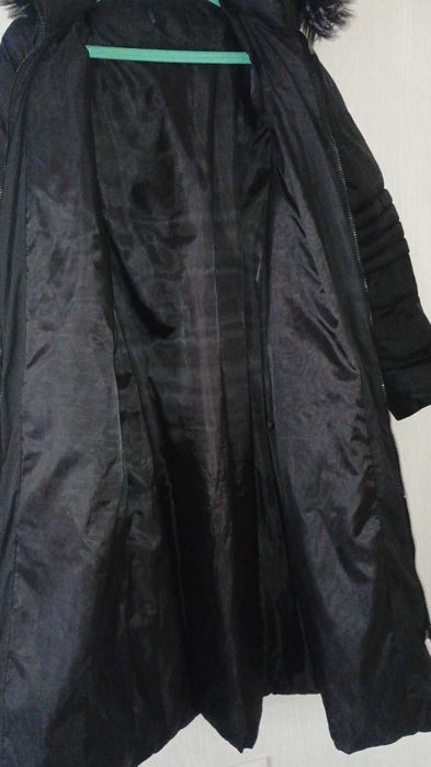 Дамско зимно дълго черно яке