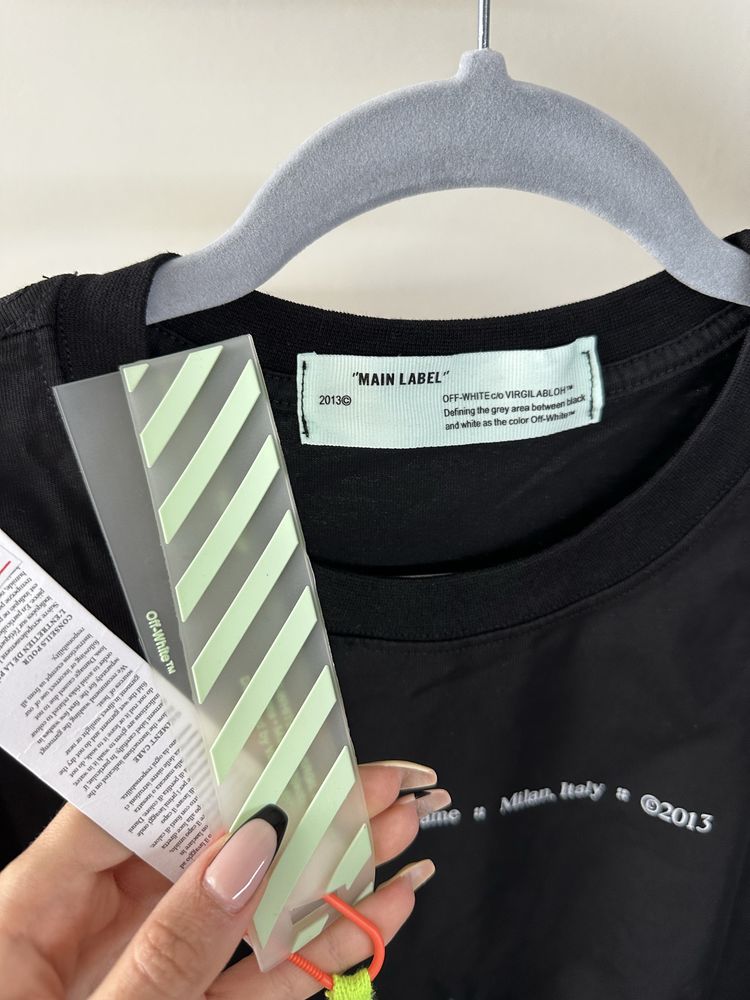 Тениски Vlone и Off-White