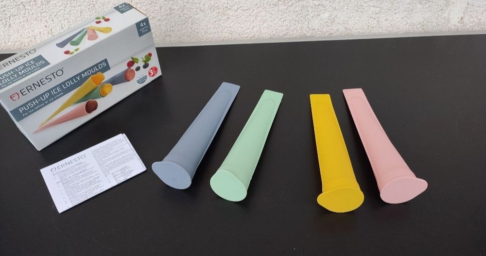 Set 4 forme din silicon pentru acadele gheata inghetata ernesto copii