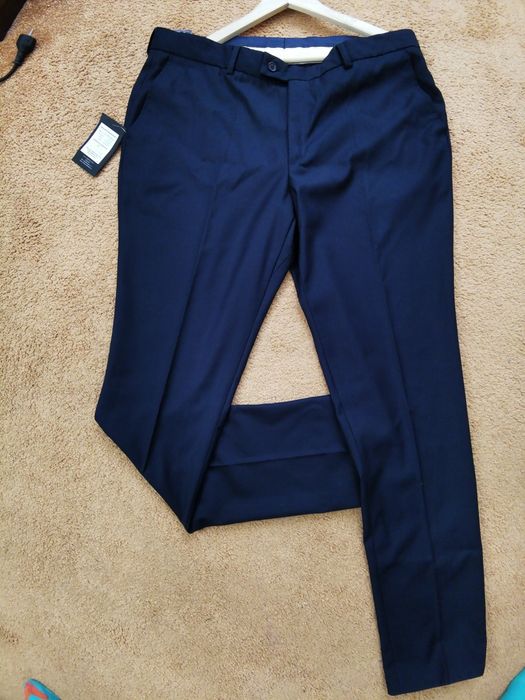 Pantalon elegant pentru bărbat