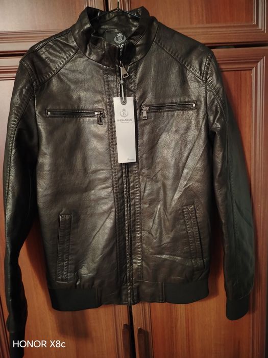 Кожаный куртка новый