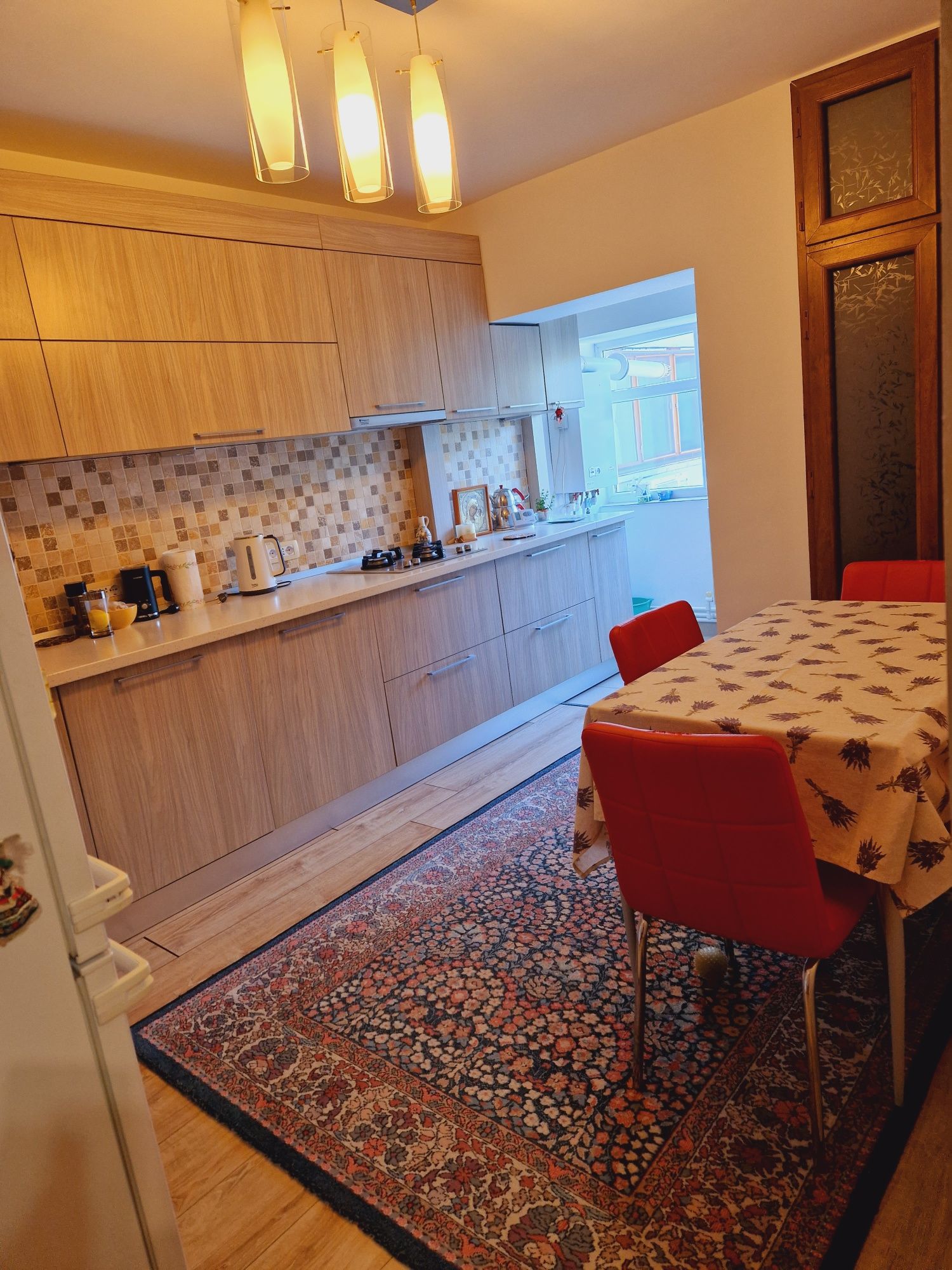 PROPRIETAR ,Vand Apartament 4 camere, Bloc Modern , zona 0 Galati