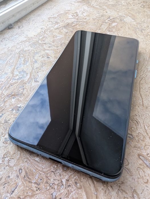 OnePlus 9 500 ron/ Samsung S8 200 ron