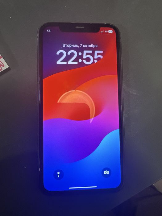 iPhone 11       .