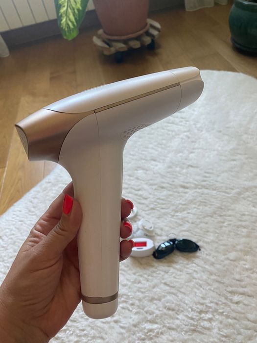 Vând aparat epilat definitiv Zenifique