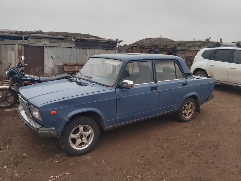 Продам.  Жигули. Инжектор. 2007год в среднем состоянии