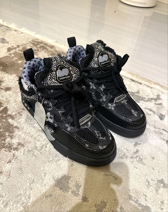Sneakers Louis Vuitton Swarovski
