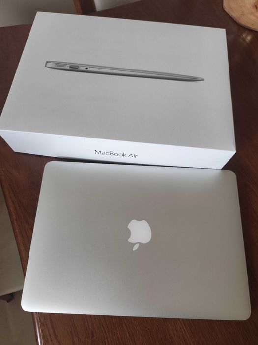 MacBook Air 13.3" early 2017 A1466 1.8GHz 8Gb RAM 128Gb SSD